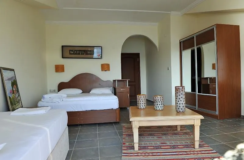 Dolphin Hotel Selimiye  3*, Selimiye (Aegean)
