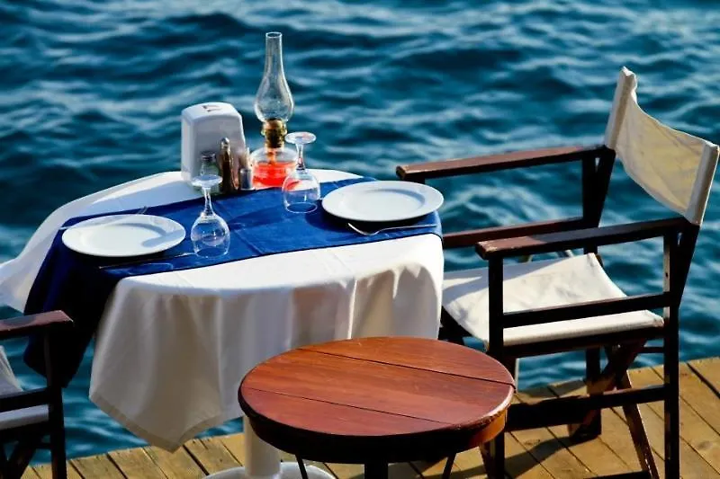Dolphin Hotel Selimiye