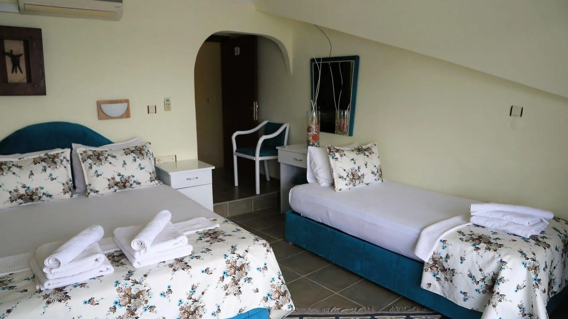 Dolphin Hotel Selimiye